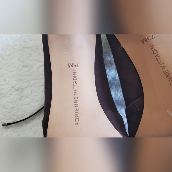 Adrienne Vittadini Fealy Women US 7.5 M Brown 90s Bootie Pump Heel‎ Suede - Picture 8 of 14